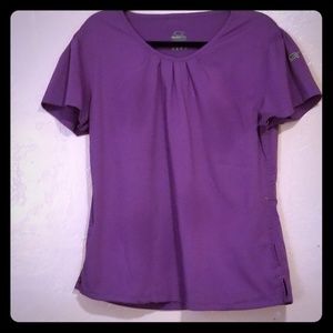 Scrub set
